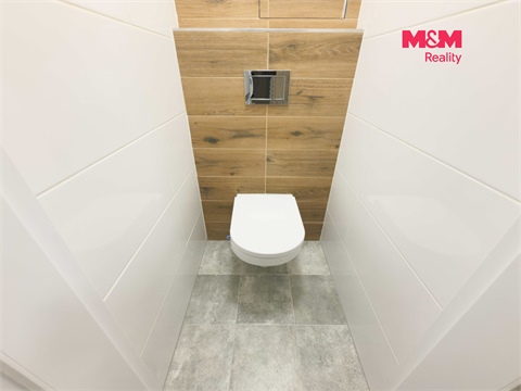 Prodej bytu 2+1, 55 m² 8