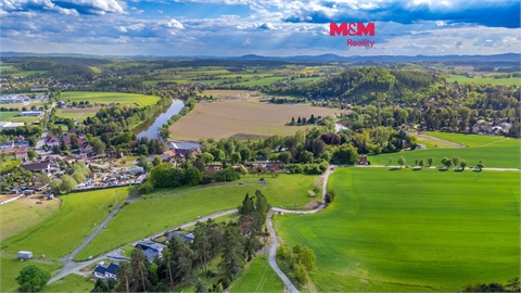 Prodej stavebního pozemku, 1 136 m² 0