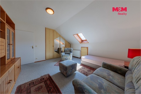 Prodej rodinného domu, 250 m² 10
