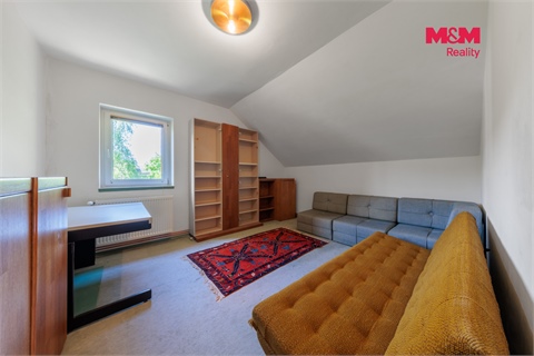Prodej rodinného domu, 250 m² - 12