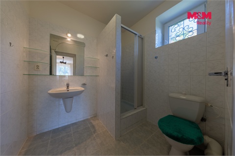 Prodej rodinného domu, 250 m² 20
