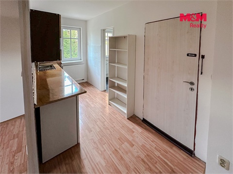 Prodej rodinného domu, 200 m² - 2