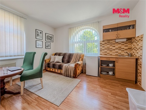 Prodej rodinného domu, 200 m² - 6