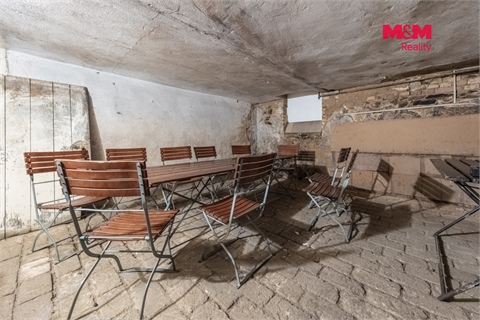 Prodej restaurace, 308 m² 10
