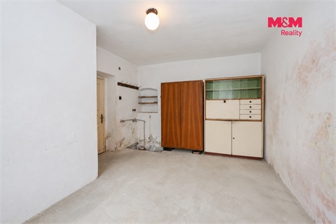 Prodej rodinného domu, 265 m² 14