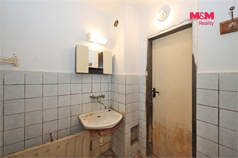 Prodej rodinného domu, 265 m² - 16