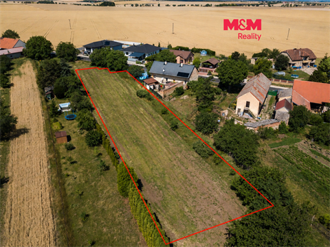 Prodej stavebního pozemku, 1 308 m² 0