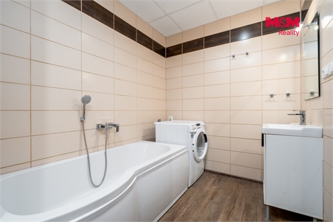 Prodej bytu 2+1, 62 m² - 6