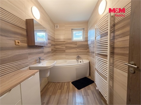 Prodej rodinného domu, 145 m² - 4