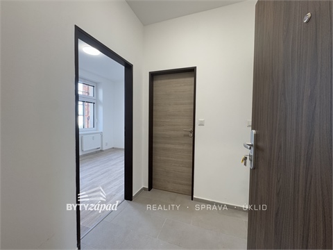 Pronájem bytu 2kk, 42 m² 4