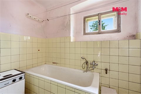 Prodej rodinného domu, 188 m² - 8
