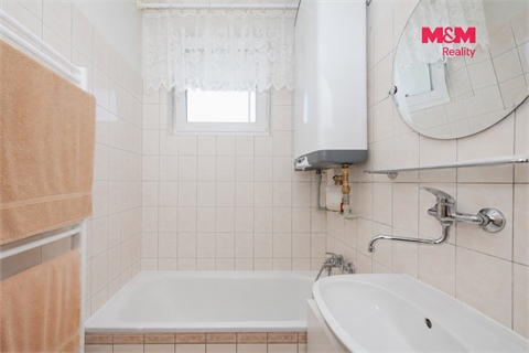 Prodej bytu 3+1, 75 m² - 12