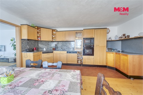 Prodej rodinného domu, 622 m² - 2