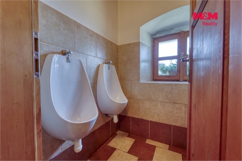 Prodej rodinného domu, 622 m² - 24