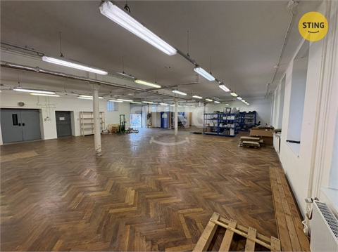 Pronájem skladu / haly, 298 m² 2