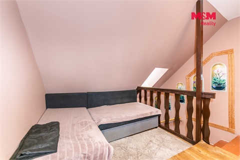 Prodej rodinného domu, 124 m² - 12
