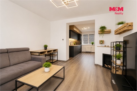Prodej bytu 2+1, 49 m² 2