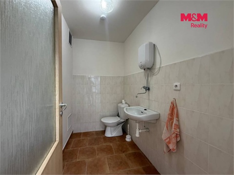 Pronájem obchodních prostor, 70 m² - 2