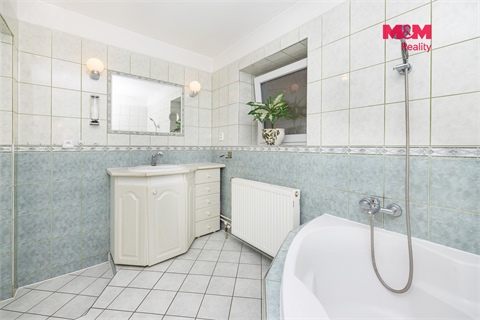 Prodej rodinného domu, 167 m² - 14