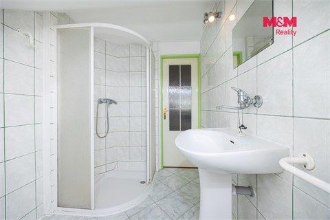 Prodej rodinného domu, 167 m² - 24