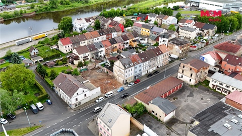 Prodej stavebního pozemku, 589 m² 2