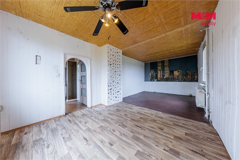 Prodej rodinného domu, 180 m² - 8
