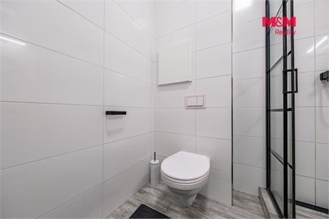 Prodej rodinného domu, 240 m² 10