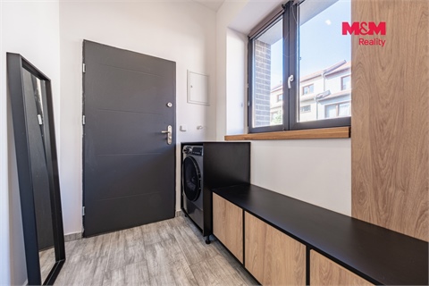 Prodej rodinného domu, 240 m² 8