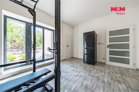 Prodej rodinného domu, 240 m² 14