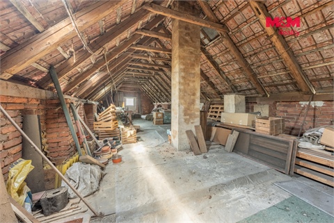 Prodej rodinného domu, 214 m² - 12