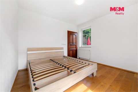 Prodej rodinného domu, 227 m² - 18