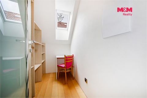 Prodej rodinného domu, 227 m² 20