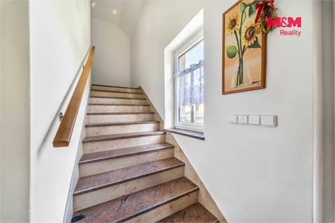 Prodej rodinného domu, 227 m² 28