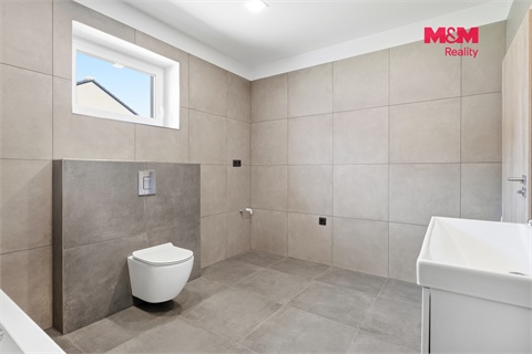 Prodej rodinného domu, 101 m² - 24