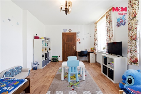 Prodej rodinného domu, 266 m² - 4