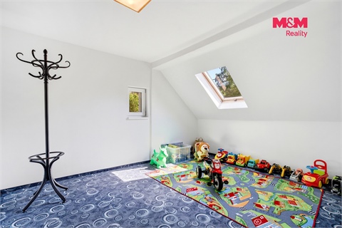 Prodej rodinného domu, 266 m² - 22