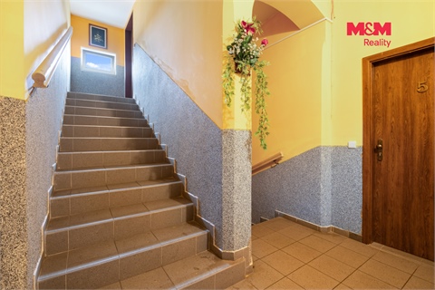 Prodej rodinného domu, 360 m² 16