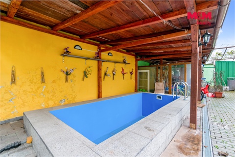 Prodej rodinného domu, 360 m² 20
