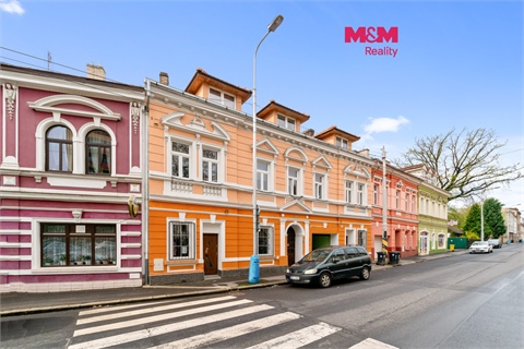 Prodej rodinného domu, 360 m² 0