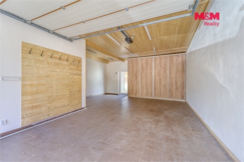 Prodej rodinného domu, 250 m² 24