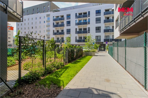 Prodej bytu 3kk, 104 m² - 22
