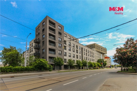Prodej bytu 3kk, 104 m² 24