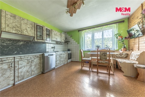 Prodej rodinného domu, 250 m² - 12