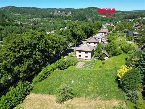 Prodej stavebního pozemku, 815 m² 0