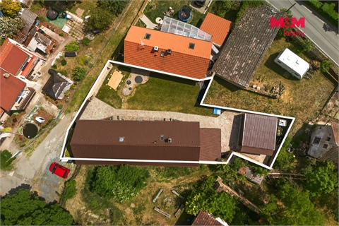 Prodej rodinného domu, 77 m² - 24