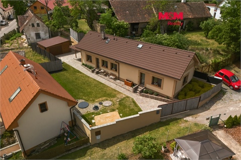 Prodej rodinného domu, 77 m² 0
