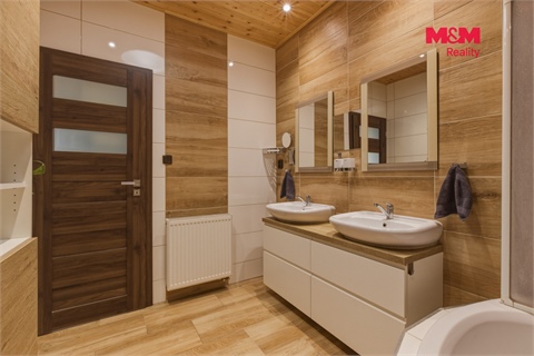 Prodej rodinného domu, 77 m² - 8