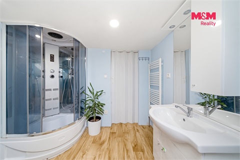 Prodej rodinného domu, 125 m² 18