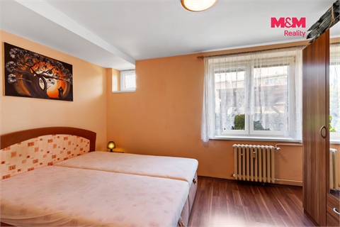 Prodej rodinného domu, 490 m² 24