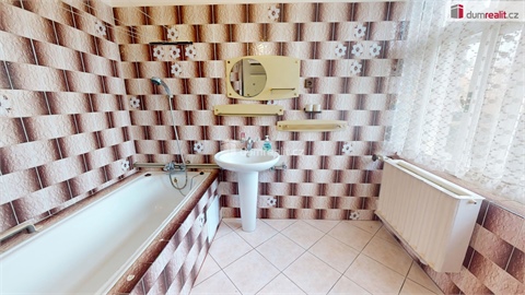 Prodej rodinného domu, 170 m² - 6